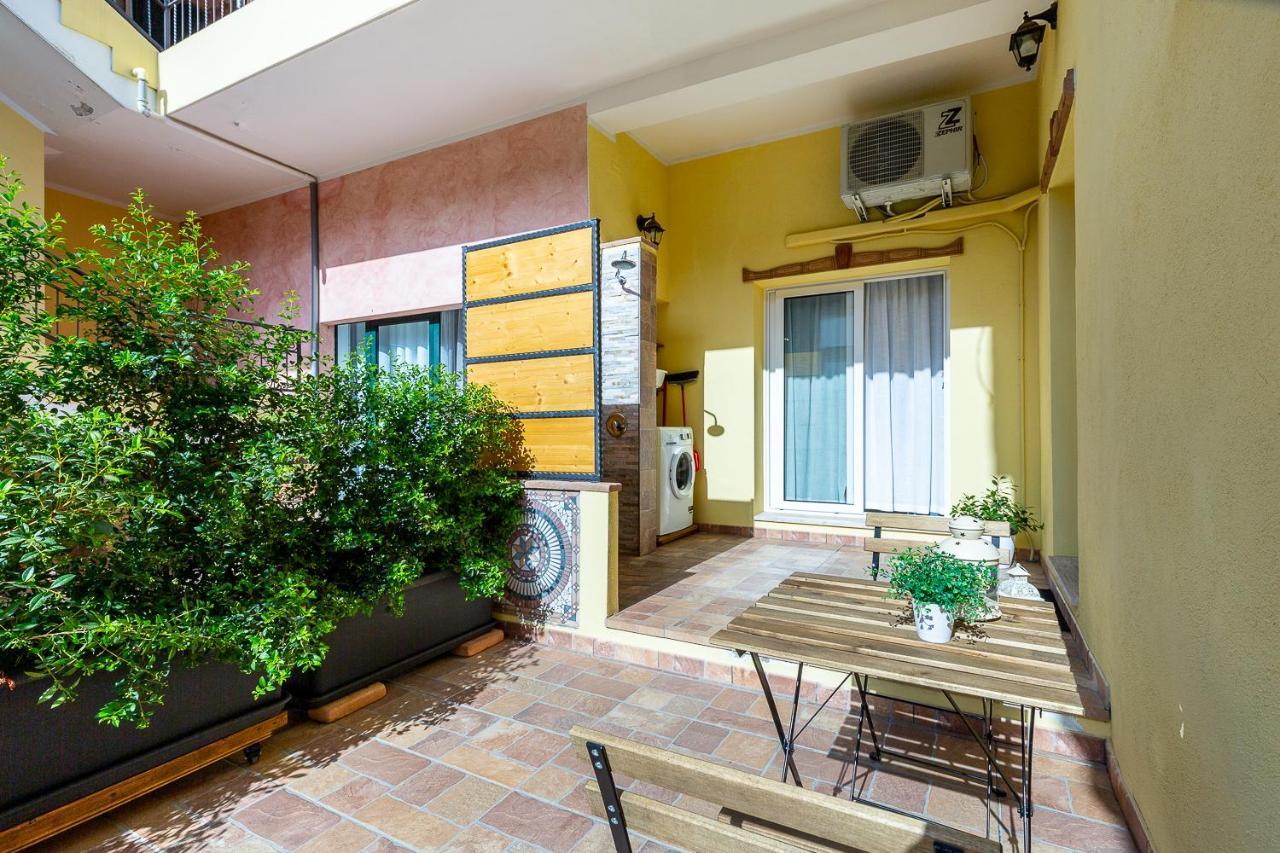 カポテッラCasa Titinaアパートメント エクステリア 写真